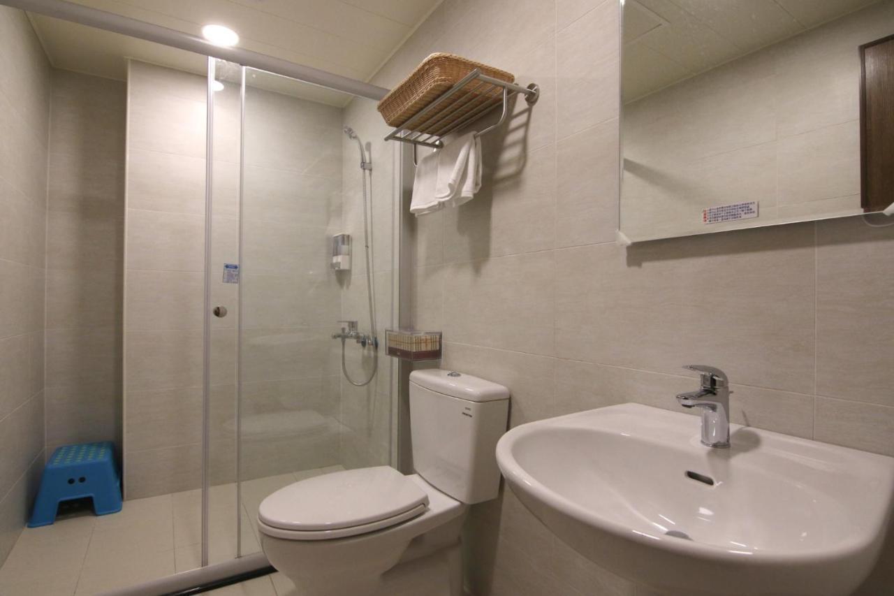 R&H B&B Donggang Luaran gambar